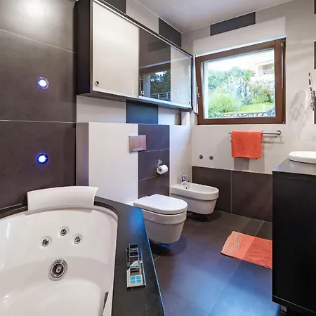 Gorgeous In With Kitchen Apartment