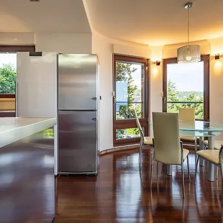 Gorgeous In With Kitchen Opatija