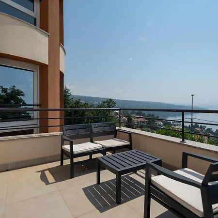 Gorgeous In With Kitchen * Opatija