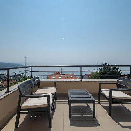 Apartament Awesome In With Wifi Opatija